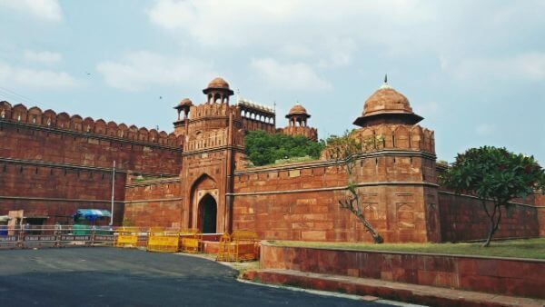 Red Fort Top Delhi Attractions and Places to Visit