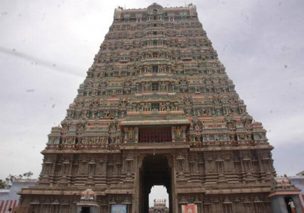 Sri Kasi Vishwanatha Swamy temple