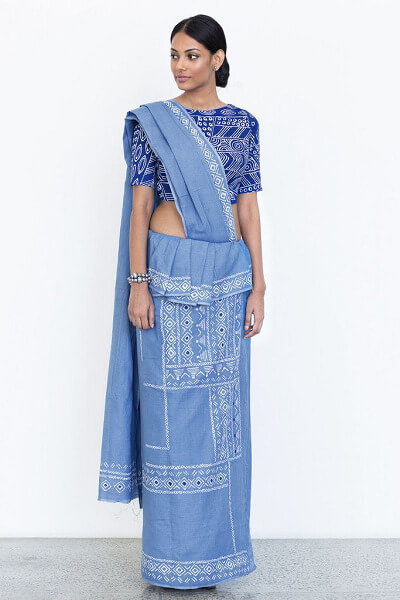 Simple Batik Kandyan Saree-Elegant Batik Saree Patterns for a Vintage Feel