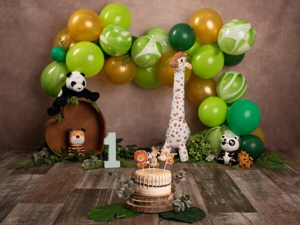 Adorable Decor Ideas On Jungle-Theme-Twenty ways to decorate your home for a first birthday in 2023