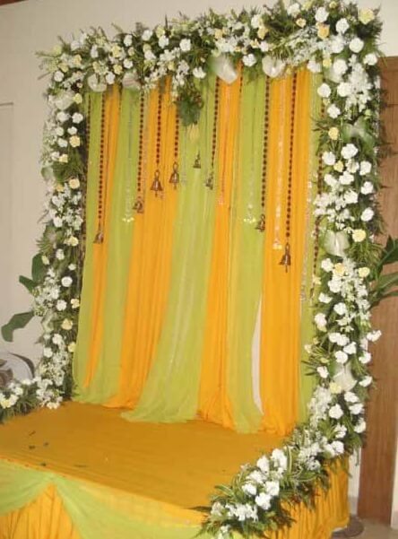 Decent Seemantham Décor Ideas at Home-Fifteen Traditional Decor Ideas for the Seemantham Celebration in 2023